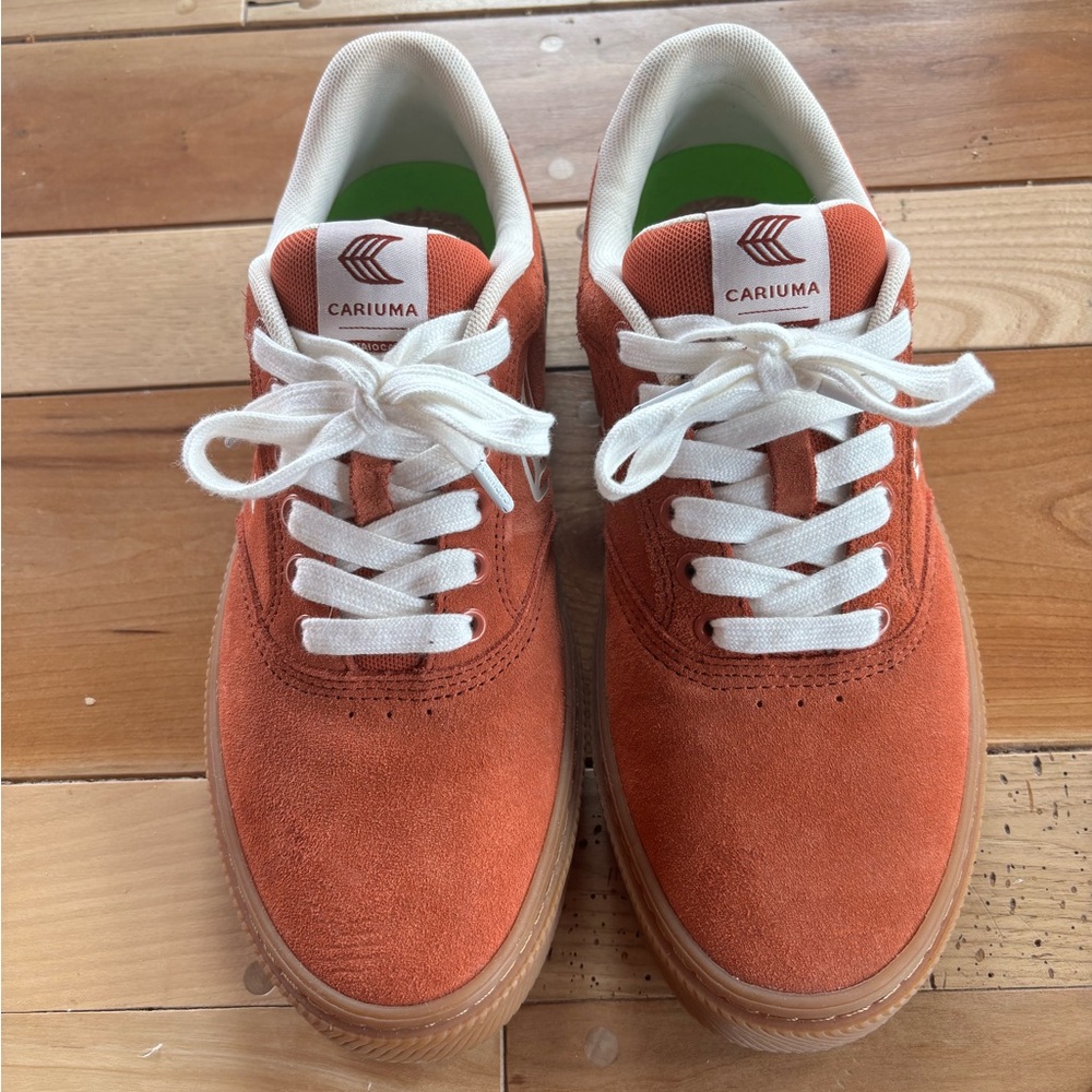 Cariuma Skate Shoes